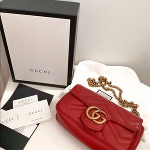 Gucci super mini marmont bag in red